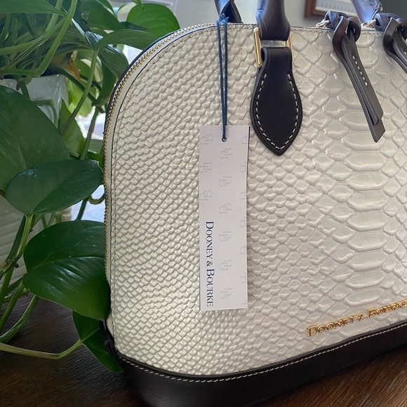 NWT RARE GORGEOUS! Dooney & Bourke Croc Satchel in Pearl White/Dk. Chocolate - Picture 2 of 6